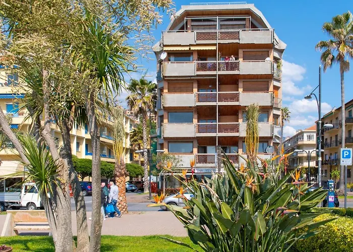 Rivierarent Lilium E Magnolia * Pietra Ligure